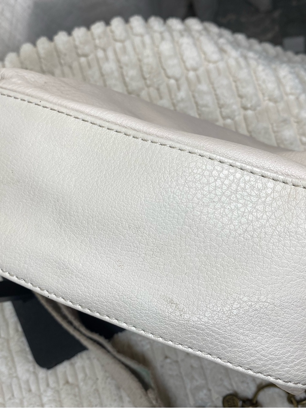 The Sak Silverlake Crossbody Bag Ivory Beige Tooled Embossed Floral Leather - Picture 10 of 16